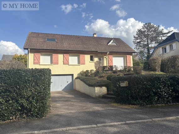 vente maison VELAINE EN HAYE 7 pieces, 120,5m