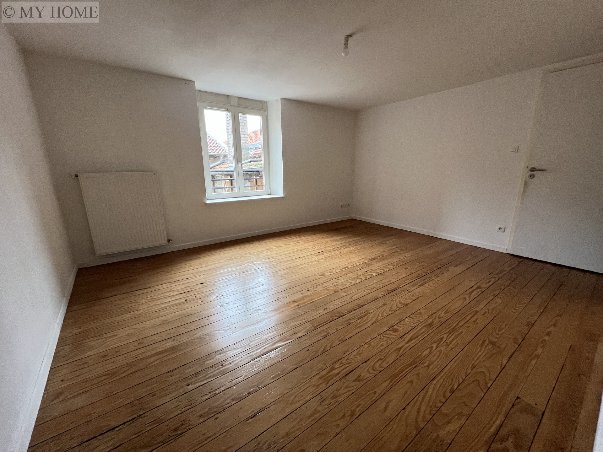 Location appartement - TOUL 154 m², 4 pièces