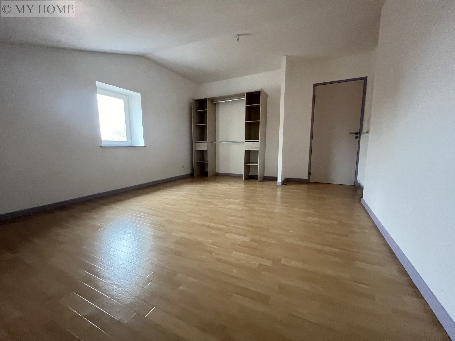 Location appartement - TOUL 154 m², 4 pièces