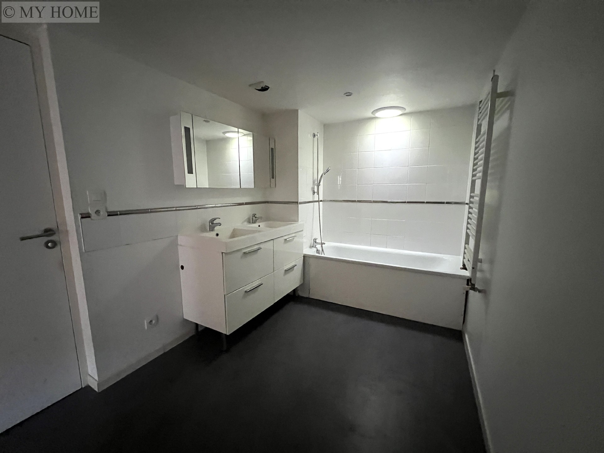 Location appartement - TOUL 154 m², 4 pièces