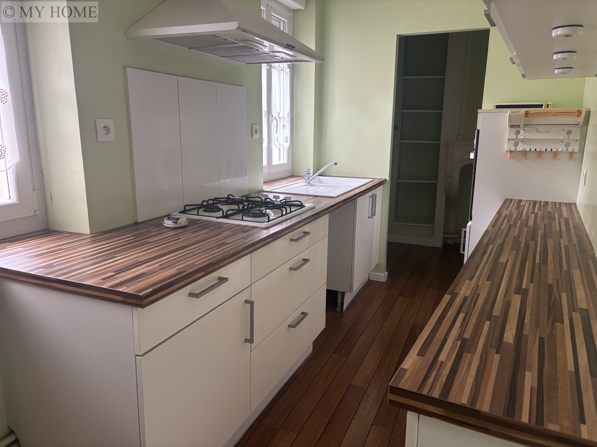 Location appartement - TOUL 105,59 m&sup2;, 5 pièces