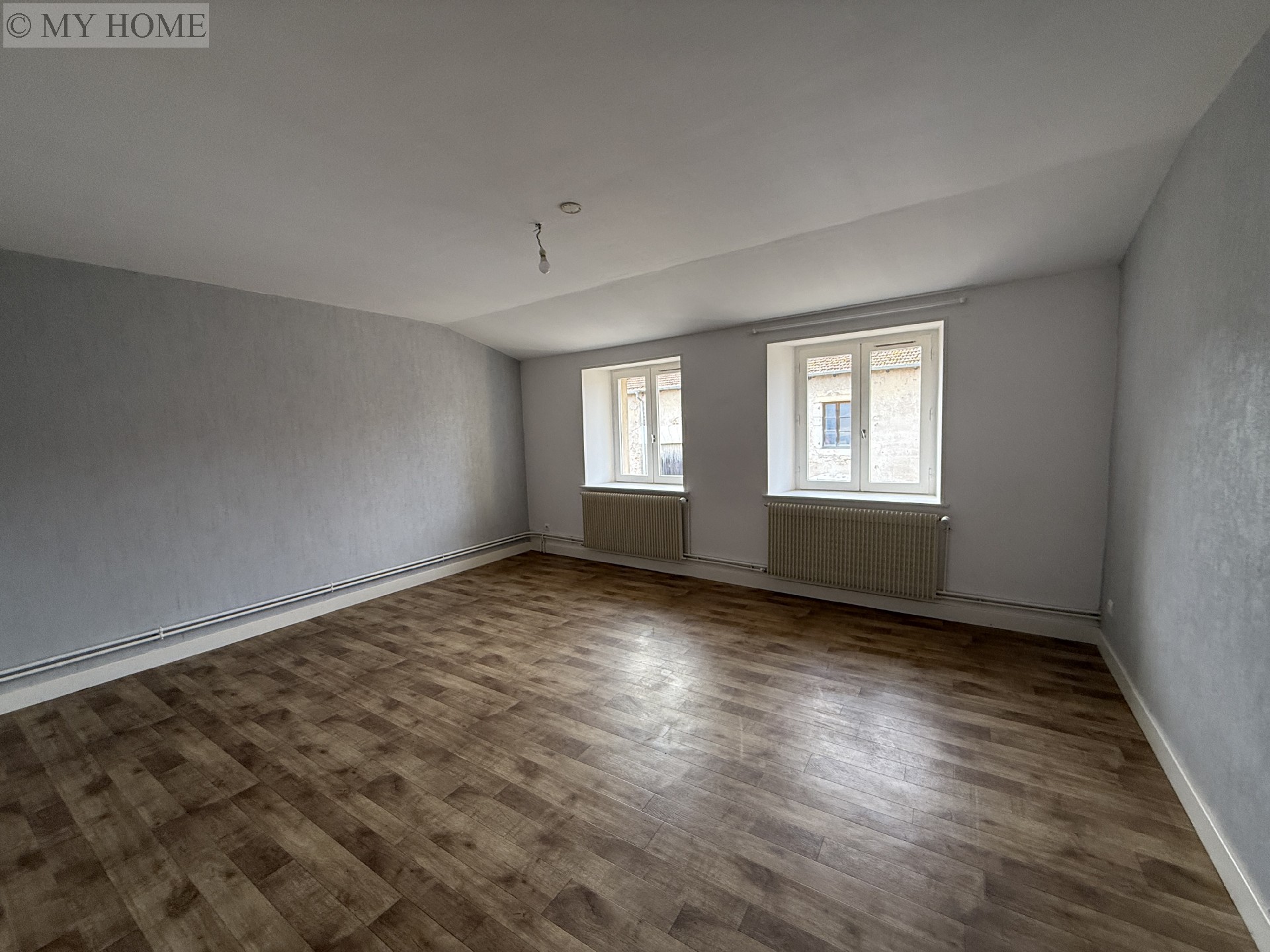 Location maison - AVRAINVILLE 138,91 m², 8 pièces