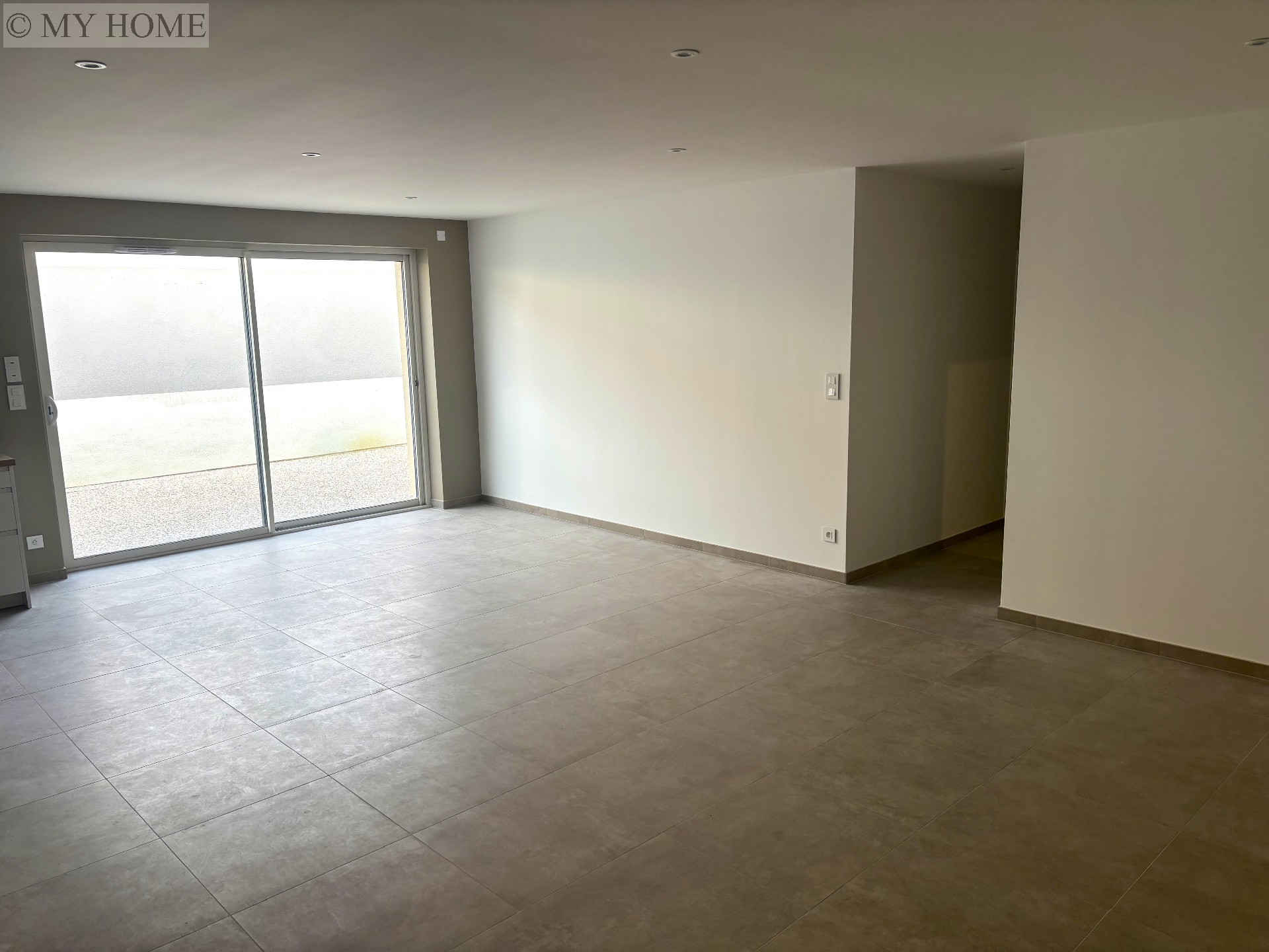 Location maison - GONDREVILLE 118 m&sup2;, 5 pièces
