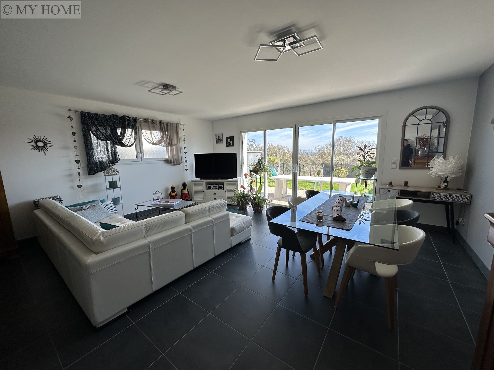 Location maison - TOUL 118,17 m&sup2;, 5 pièces