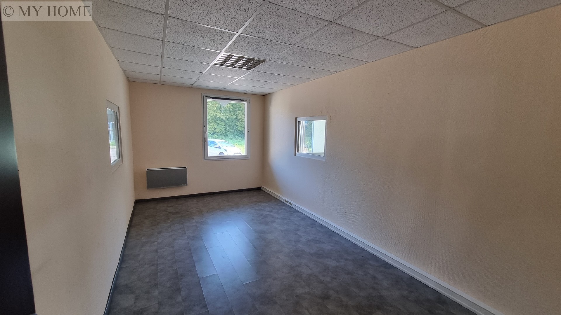 Location local professionnel - TOUL 548 m², 5 pièces