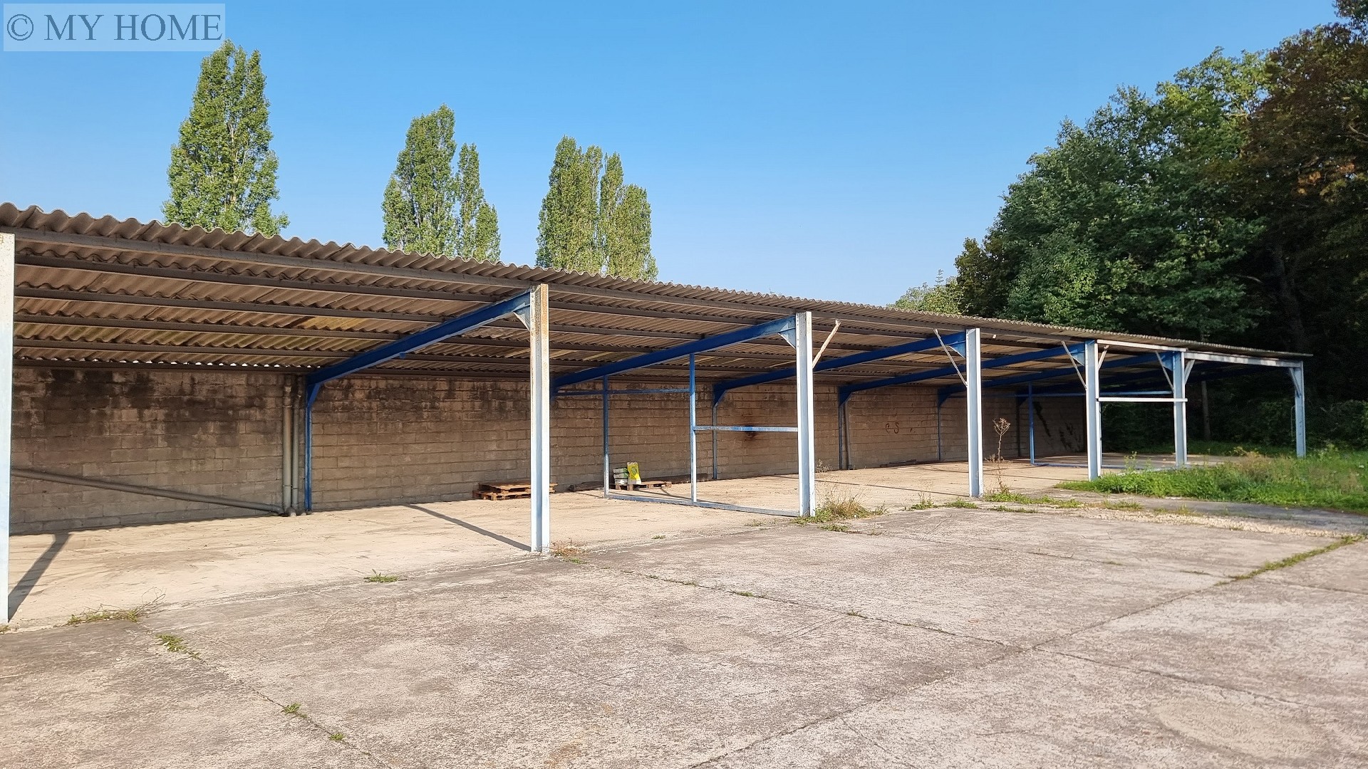 Location local professionnel - TOUL 548 m², 5 pièces
