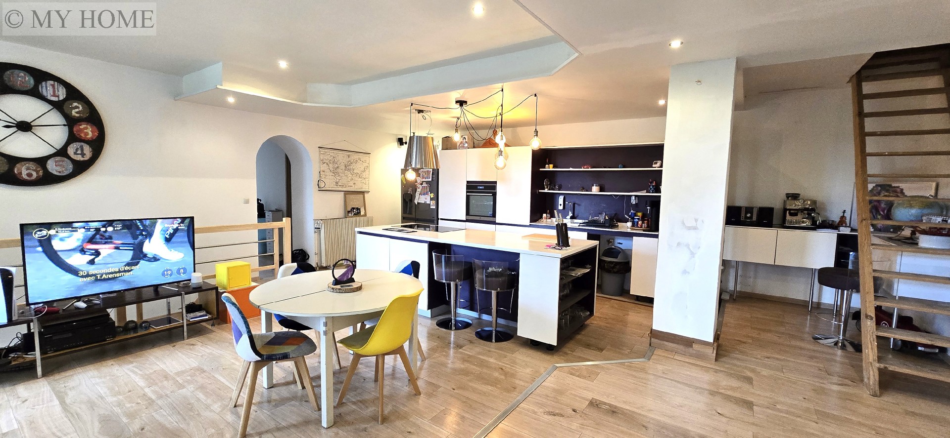 Vente ensemble immobilier - CHAUDENEY SUR MOSELLE 268 m², 10 pièces