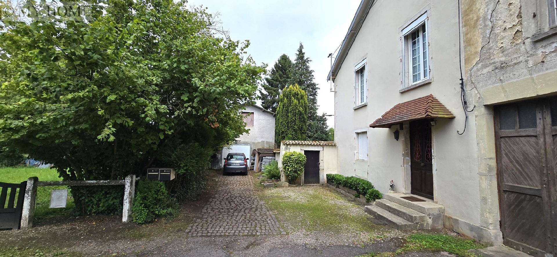 Vente ensemble immobilier - CHAUDENEY SUR MOSELLE 268 m², 10 pièces
