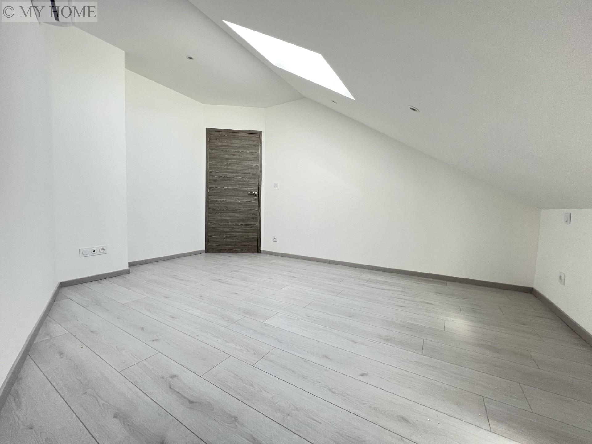 Vente appartement - TOUL 103 m², 4 pièces