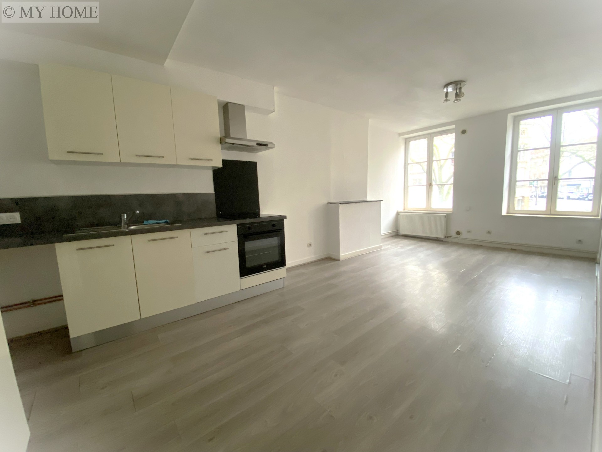 Vente appartement - TOUL 75 m&sup2;, 4 pièces