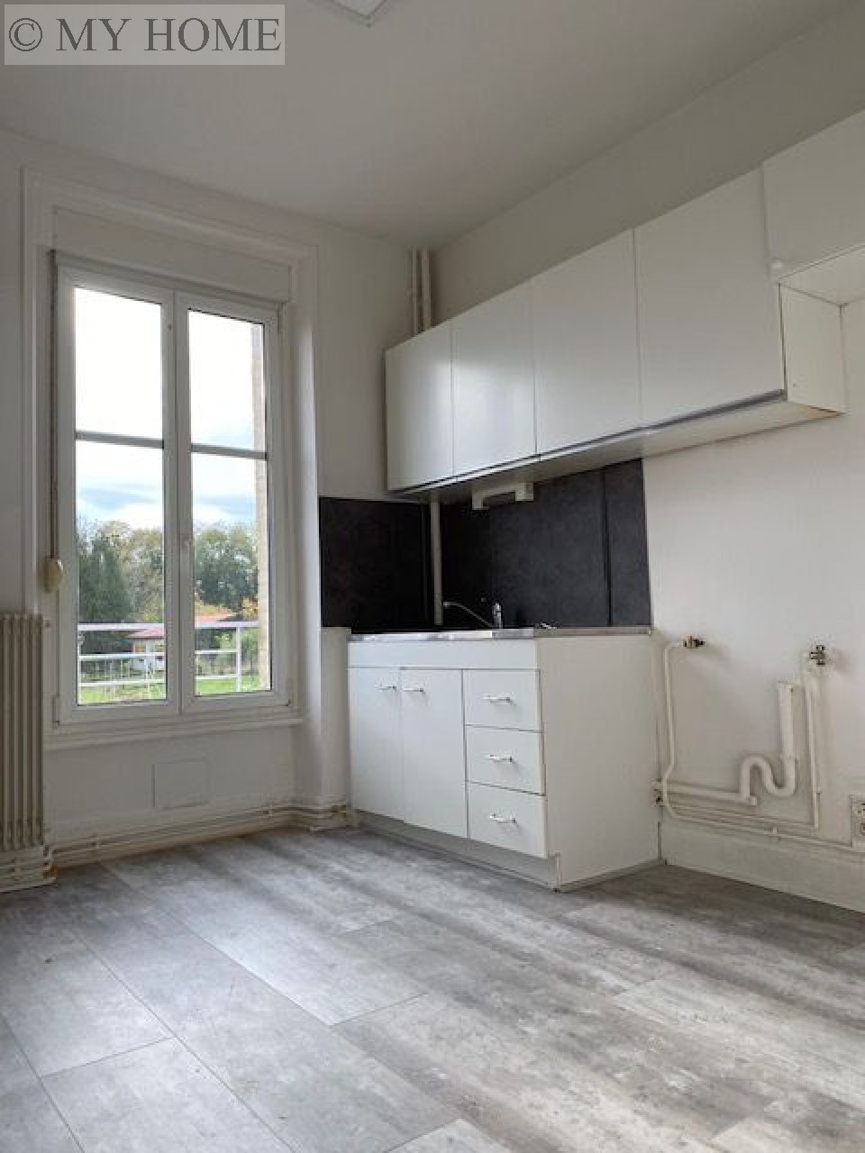 Vente immeuble - TOUL 300 m², 12 pièces