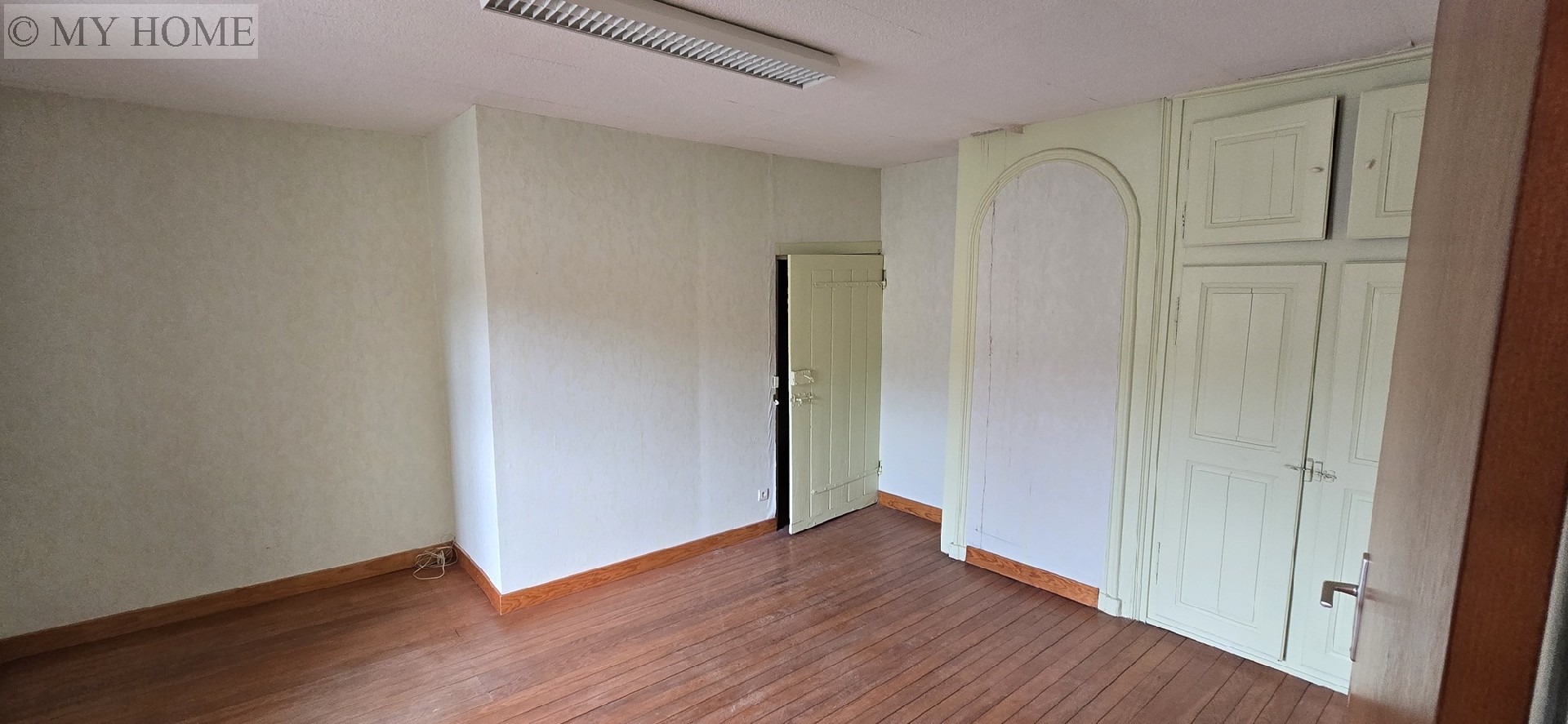 Vente maison - BULLIGNY 152 m², 5 pièces
