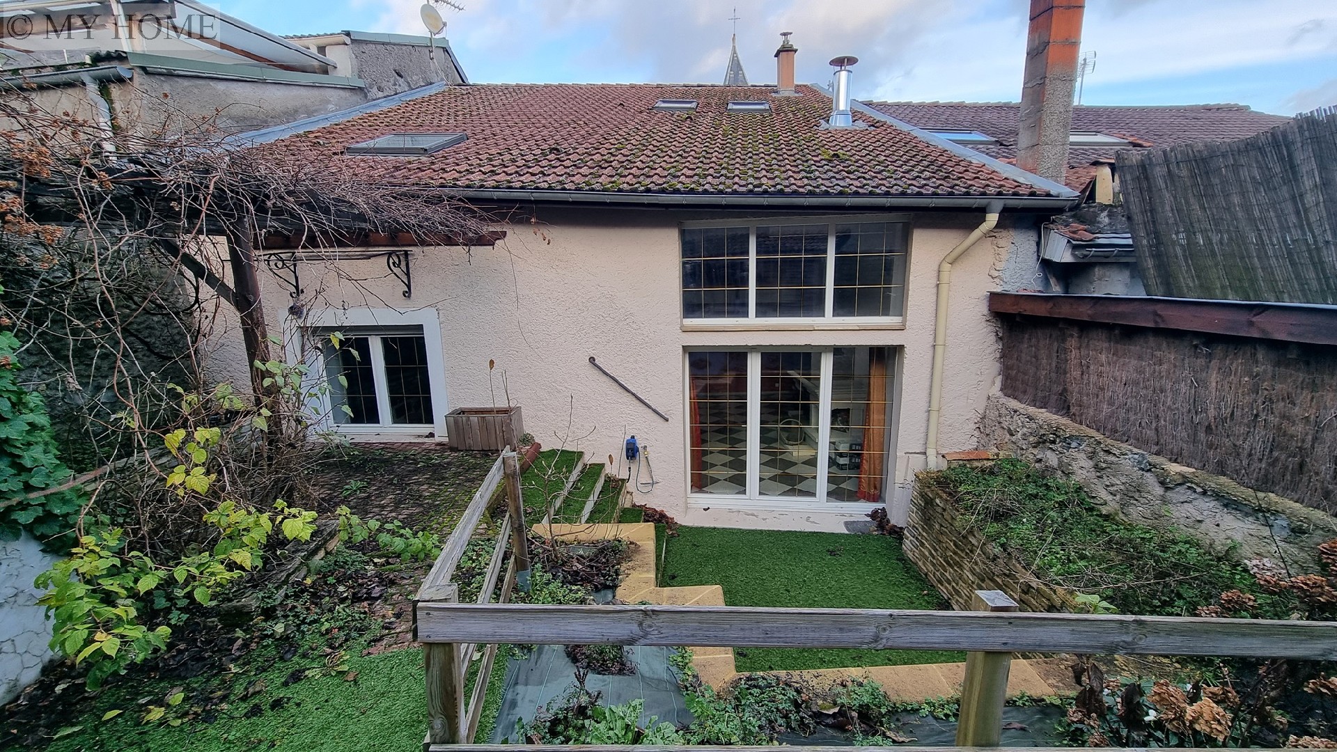 Vente maison - TOUL 191 m², 5 pièces