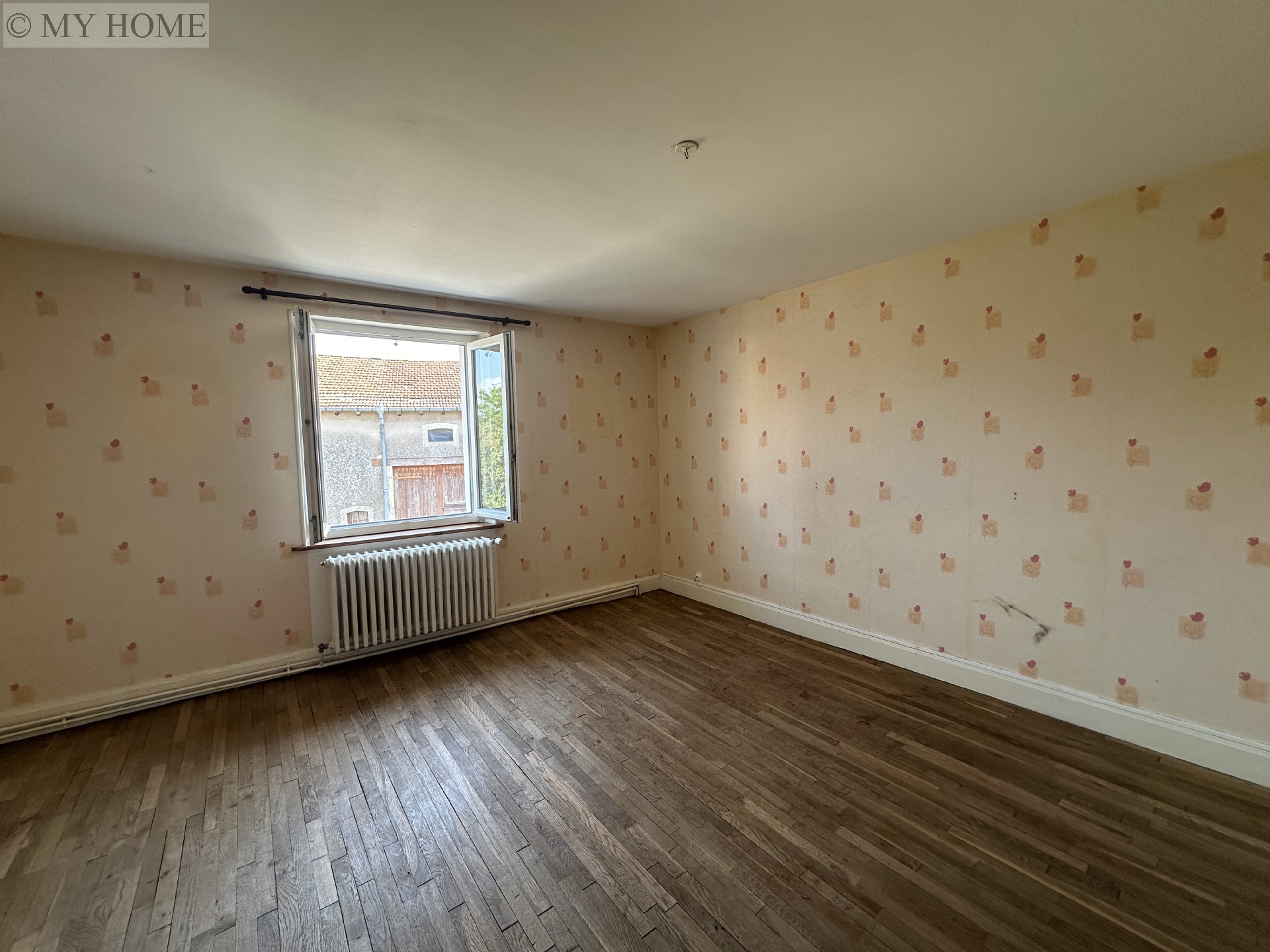 Location maison - CHAUDENEY SUR MOSELLE 131 m², 5 pièces