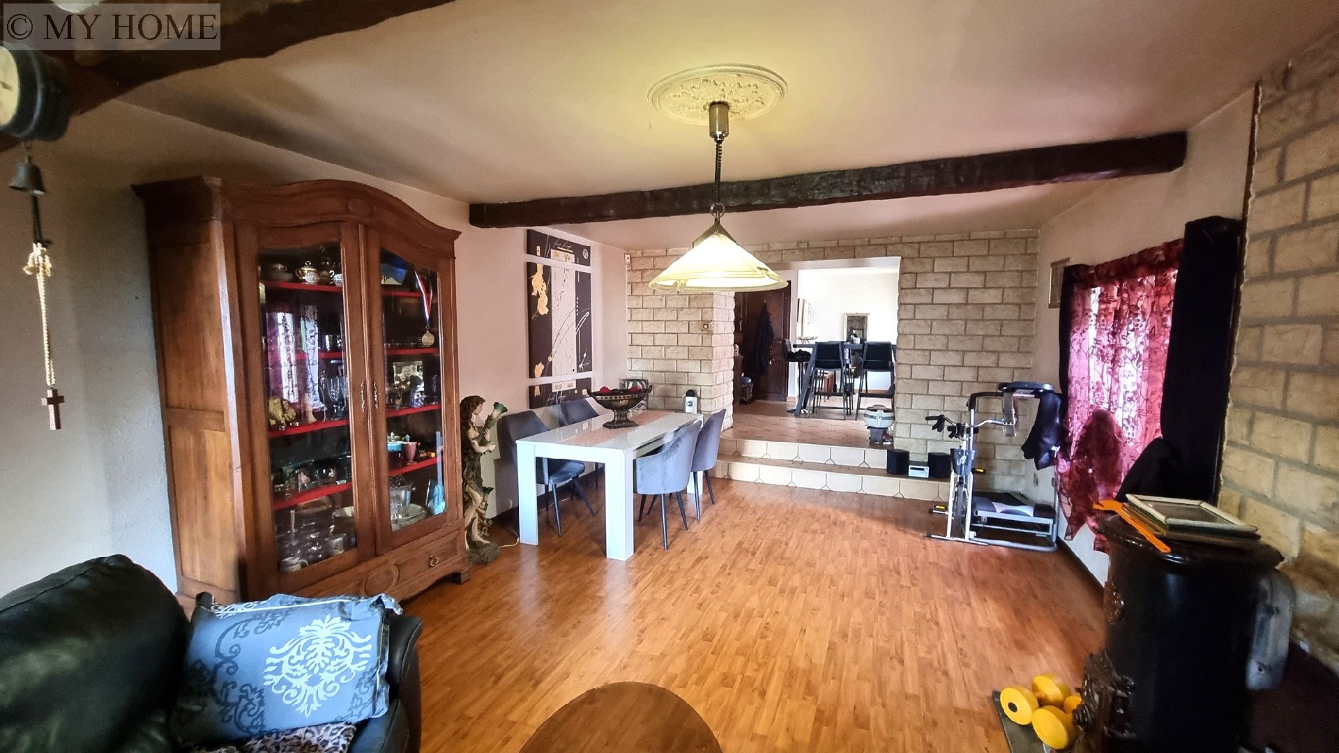 Vente maison - DOMGERMAIN 185 m², 6 pièces