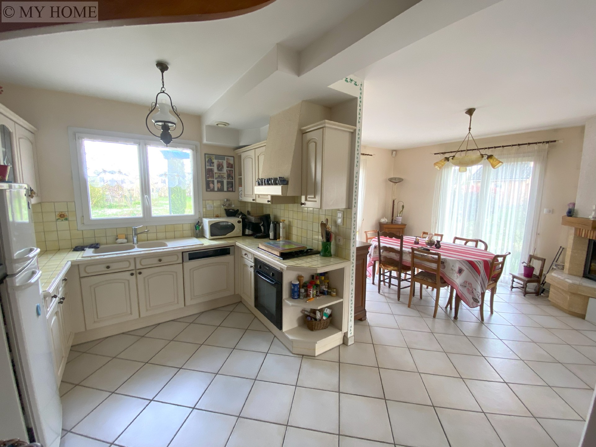 Vente maison - TOUL 123 m&sup2;, 5 pièces