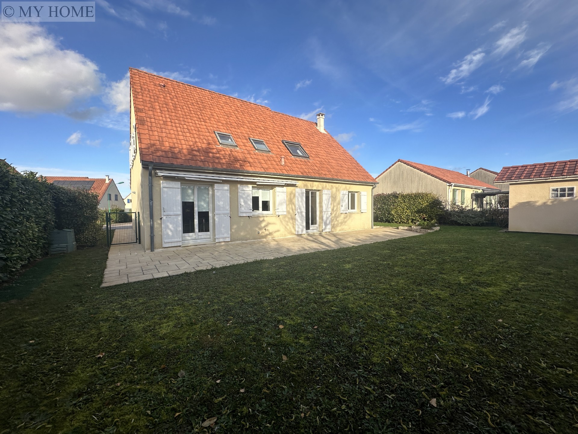 Vente maison - GONDREVILLE 175 m², 8 pièces