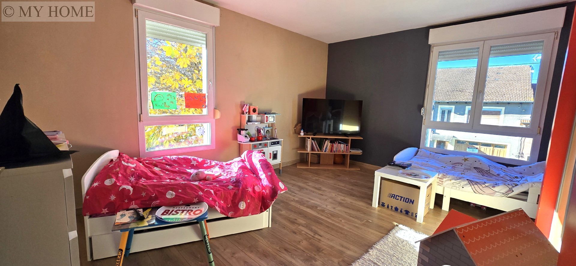 Vente maison - LAGNEY 276 m², 9 pièces