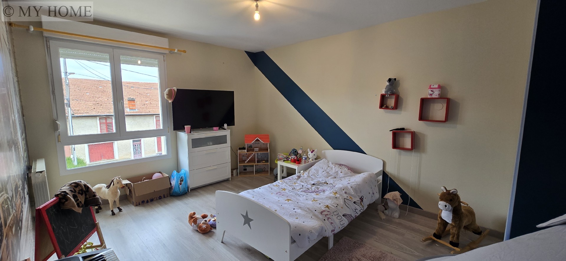 Vente maison - LAGNEY 276 m², 9 pièces