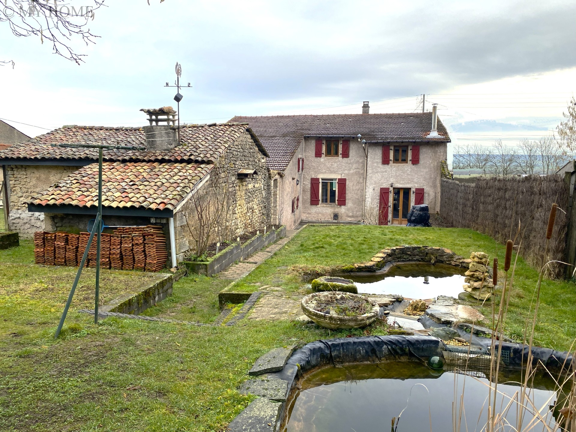 Vente maison - SAULXURES LES VANNES 190 m², 8 pièces