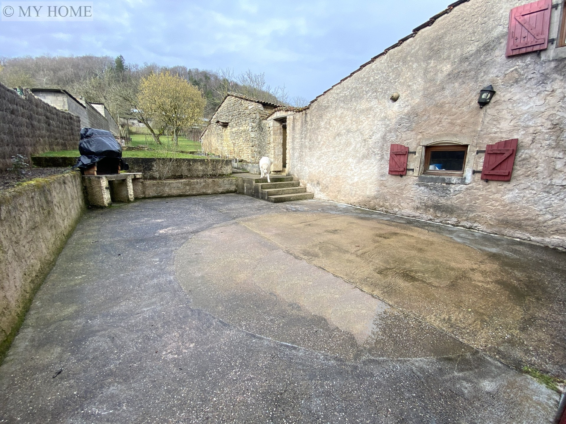 Vente maison - SAULXURES LES VANNES 190 m², 8 pièces