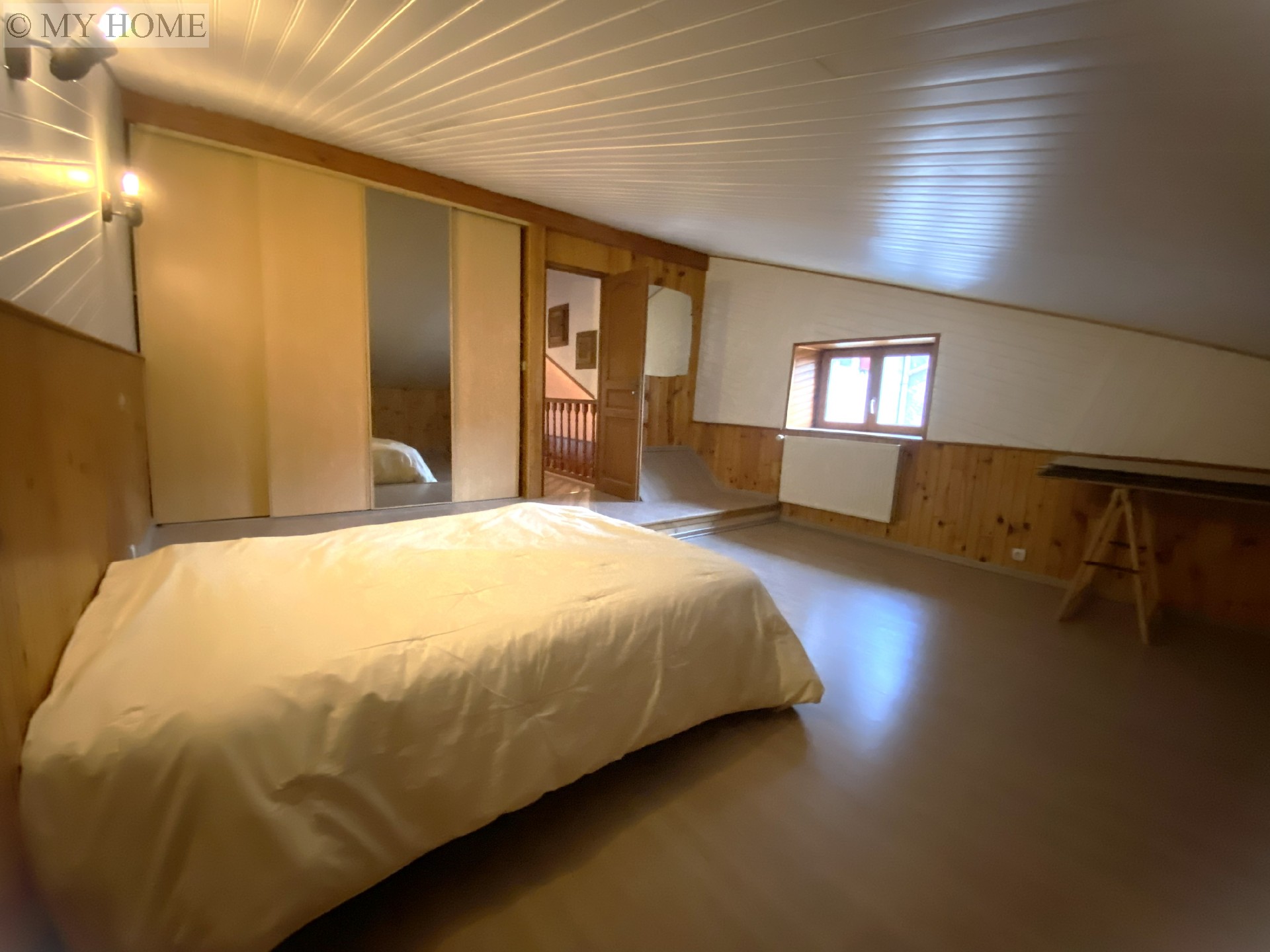 Vente maison - SAULXURES LES VANNES 190 m², 8 pièces