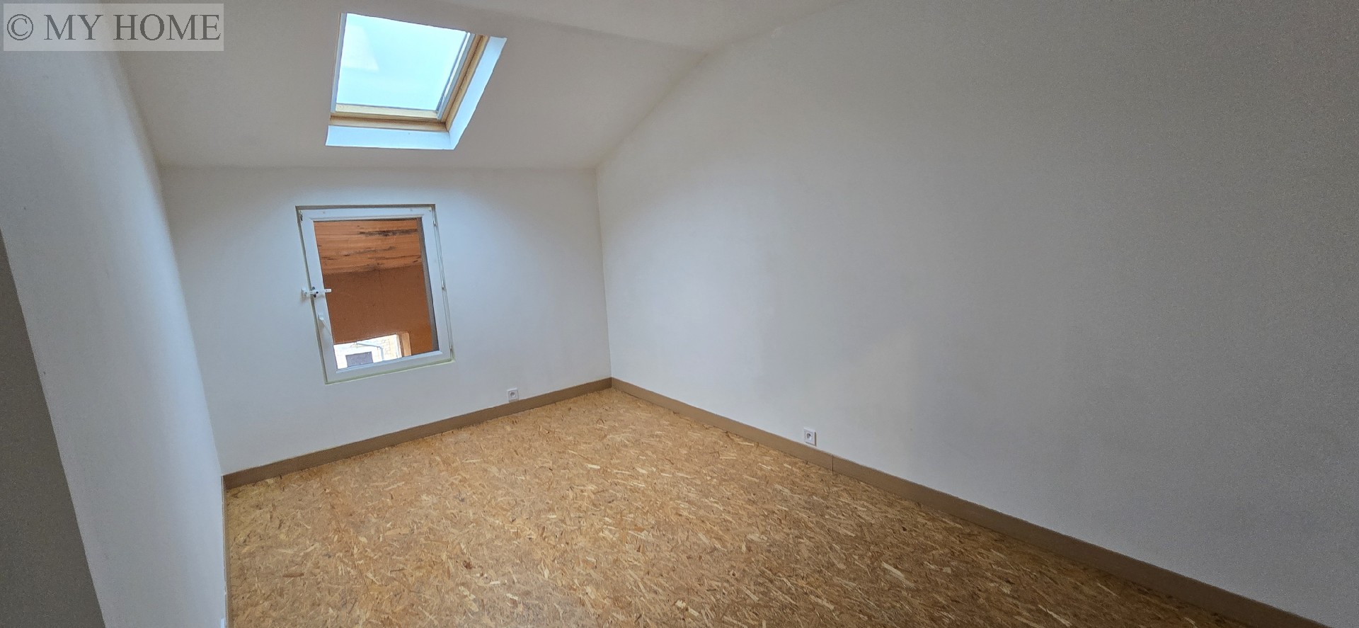 Vente maison - THUILLEY AUX GROSEILLES 220 m², 5 pièces