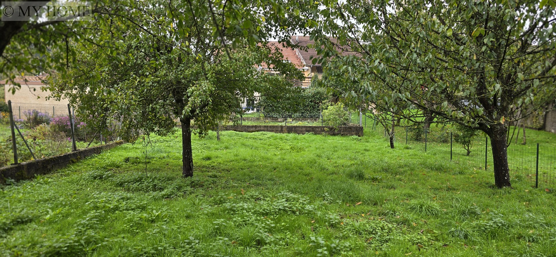 Vente maison - THUILLEY AUX GROSEILLES 220 m², 5 pièces