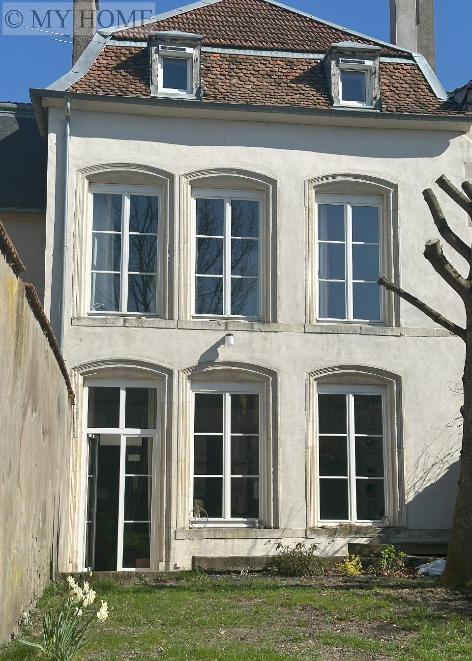 Vente maison - TOUL 150 m², 6 pièces