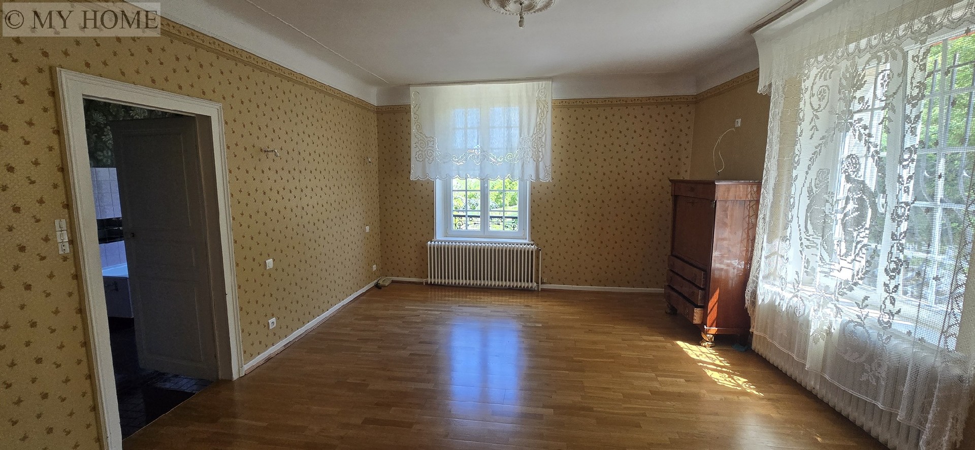 Vente maison - TOUL 508 m², 16 pièces