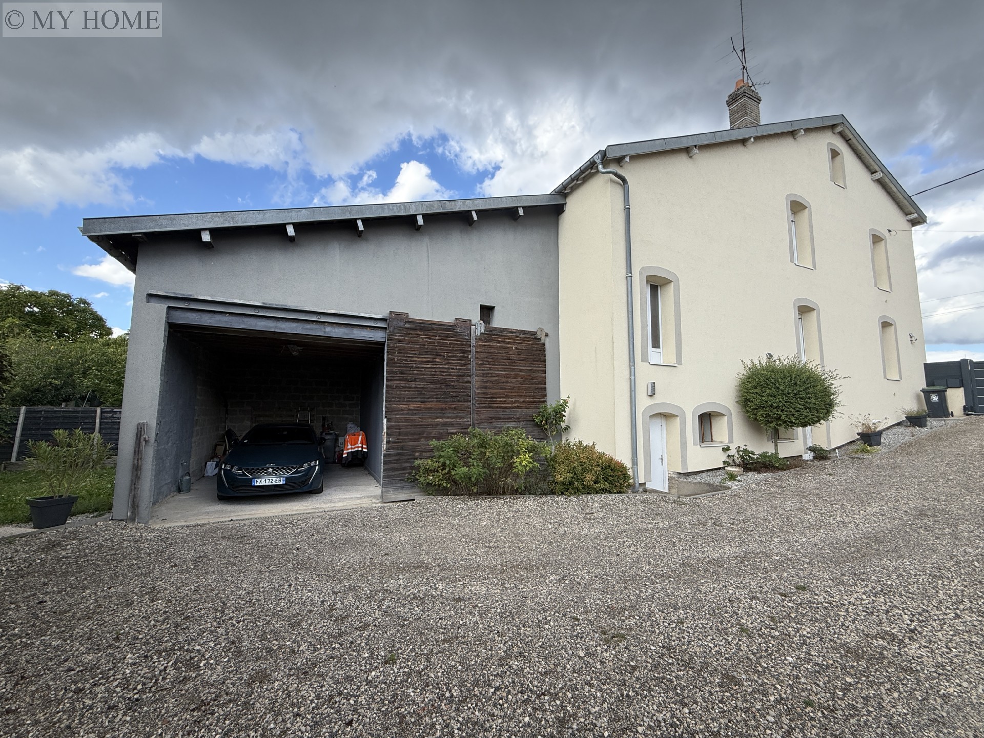Vente maison - TOUL 200 m², 9 pièces