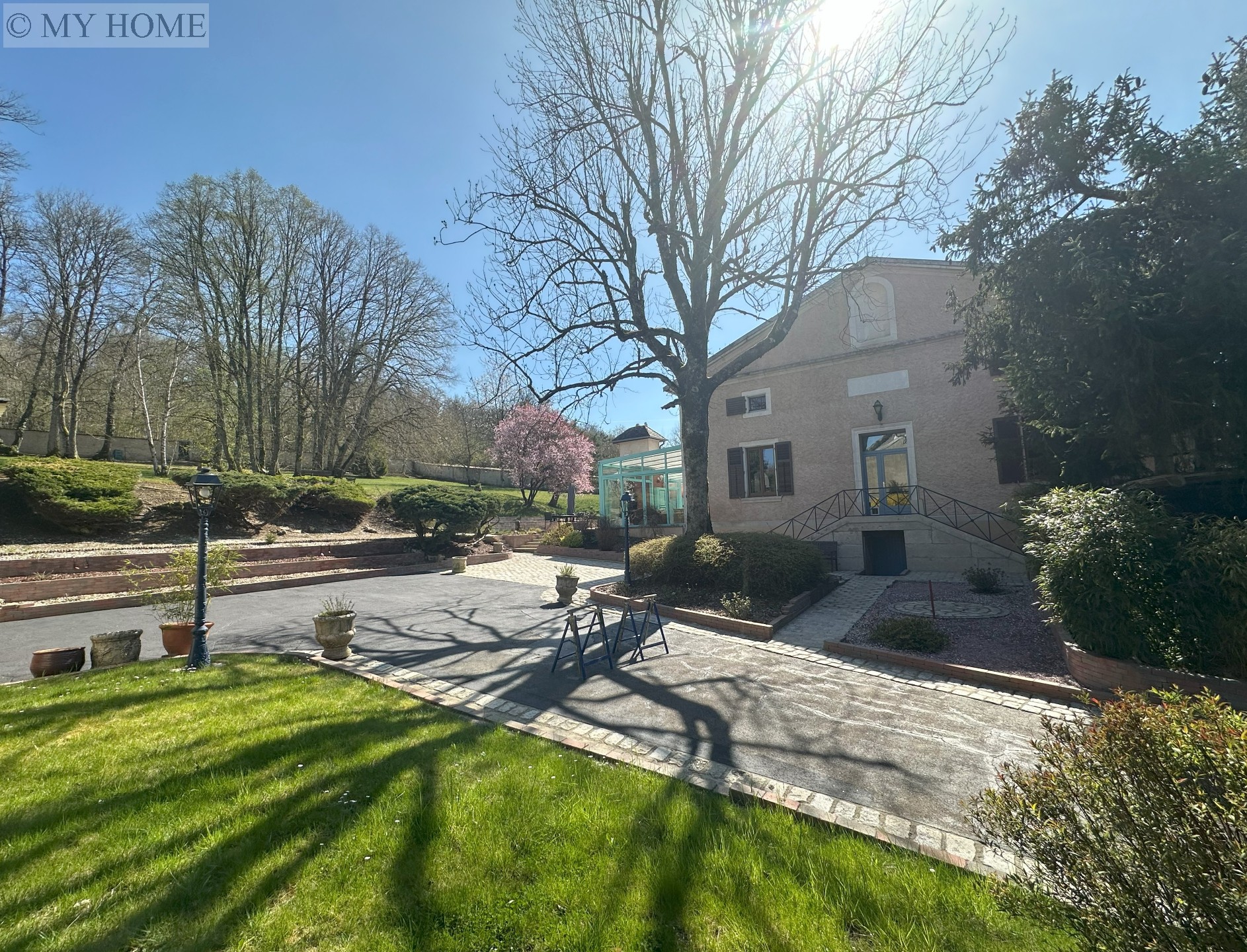 Vente propriete - TOUL 435 m², 11 pièces