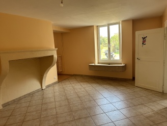 location maison CHAUDENEY SUR MOSELLE 5 pieces, 131m